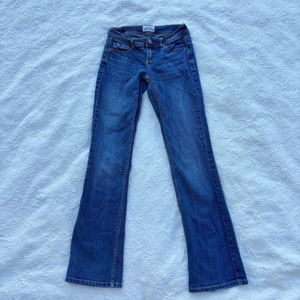 Aeropostale Chelsea Low Rise Bootcut Curvy Jeans 00 Long
